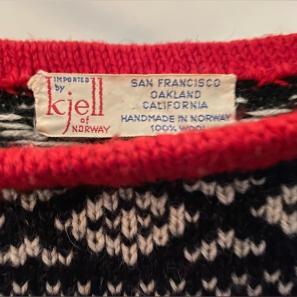 Kjell of Norway vintage hand knit sweater - Picture 6 of 10